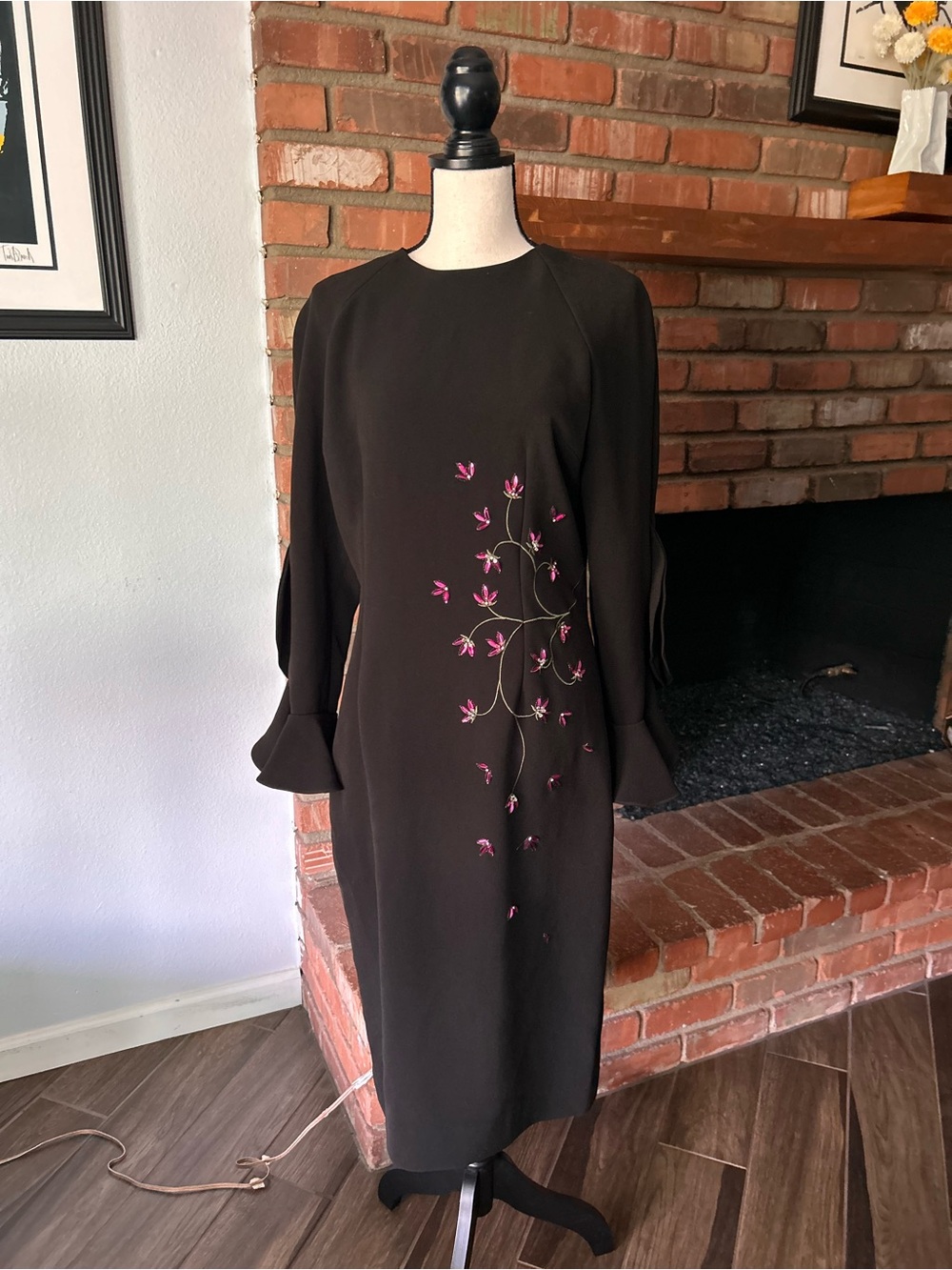 Rickie Freeman for Terri Jon Beaded Floral Appliqué Midi Dress in Black Sz 8